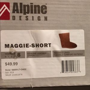 💗Alpine Design Leather Maggie-Short Boots size 8